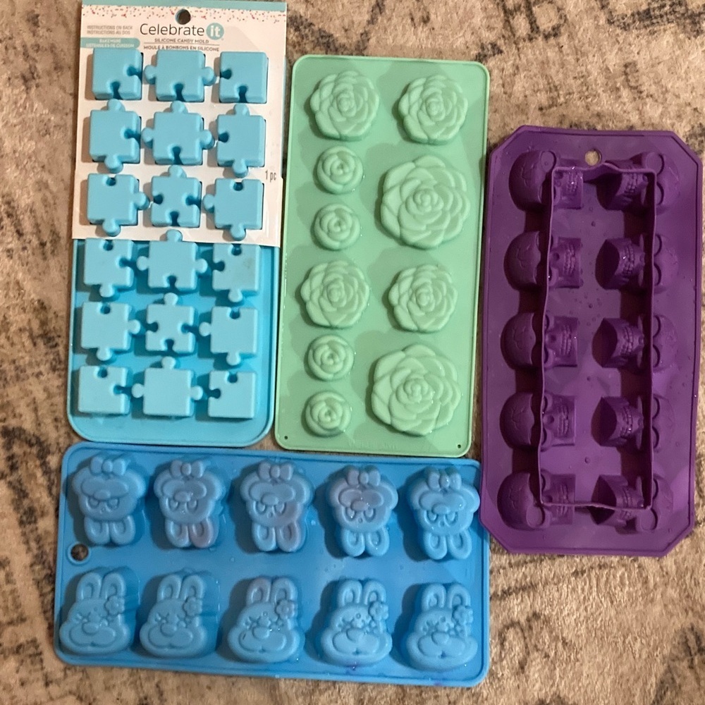 Assorted Silicone Molds for Baking and Crafts - Picture 6 of 10